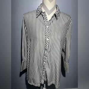 Tracy M Black and White Striped Button Down Shirt
